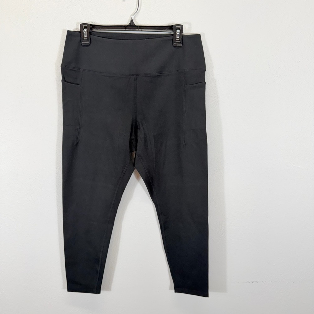 Danskin High-Rise 7/8 Cropped Leggings With Side Pockets Black XL Activewear